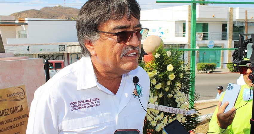 Preocupa al alcalde Leggs Castro la falta de espacios para el nivel medio superior