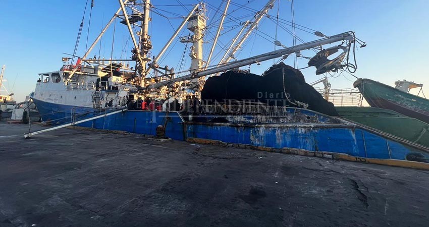 Barco Atunero responsable de red en Isla Las Ánimas fue cateado por FGR