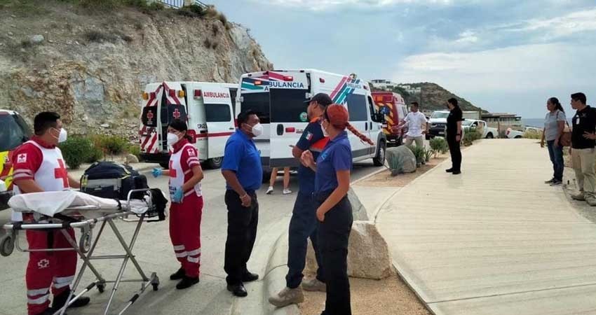Rescatan a personas intoxicadas en la comunidad de La Playa en SJC