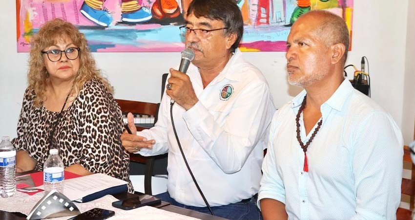 Se reúne alcalde Leggs Castro con Empresarios de Los Cabos, A.C para tratar diferentes temas de mejoramiento urbano