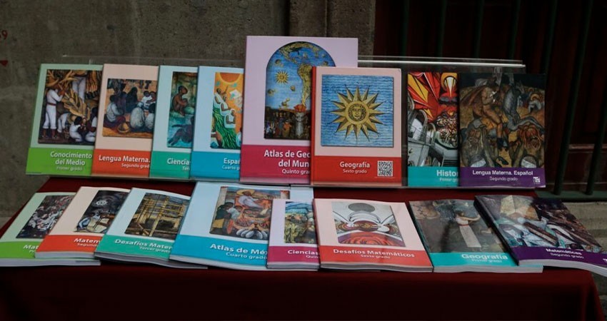 Juez da ultimátum a la SEP para rediseñar libros de texto