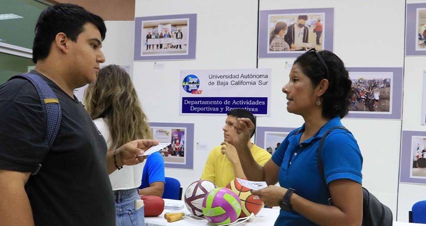 UABCS presenta servicios y programas de apoyo a sus estudiantes de nuevo ingreso