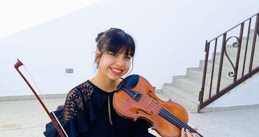 Estudiante de la UABCS obtiene Mérito Estatal de la Juventud 2023