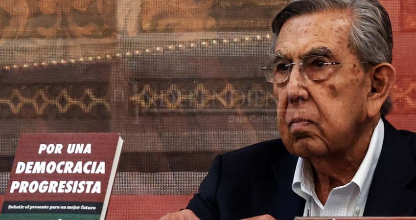 Cuauhtémoc Cárdenas presentará su más reciente libro en la UABCS