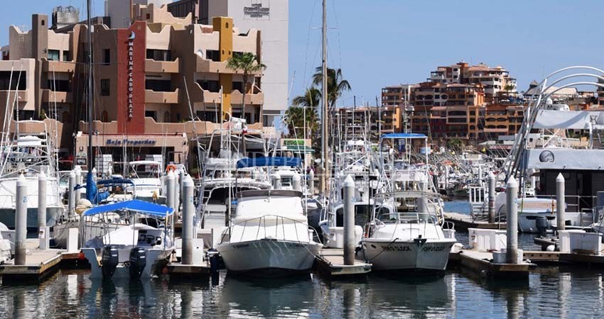 Capitanía de puerto suspende actividades para todo tipo de embarcaciones en Los Cabos