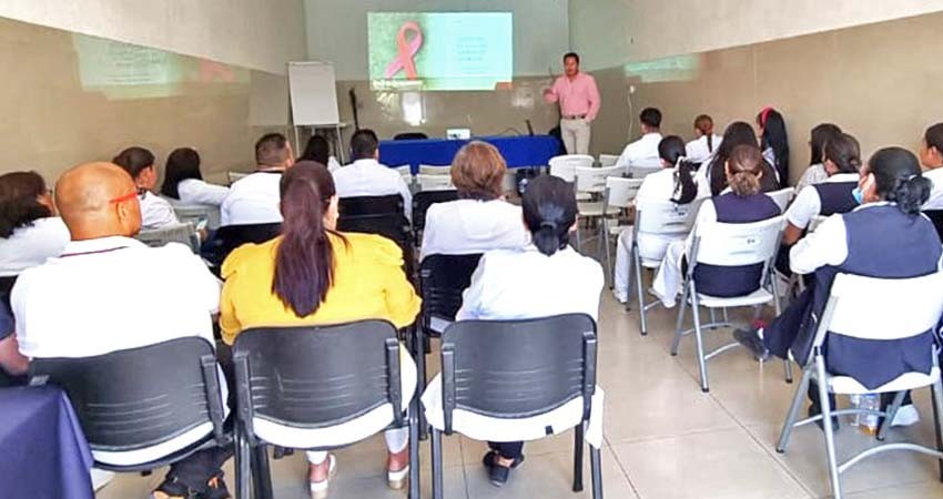 Capacita salud a personal de Los Cabos en la realización de pruebas para detección de cáncer de la mujer