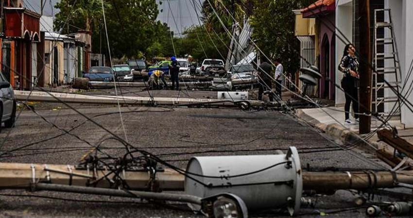 CFE restablece servicio al 80% en estados afectados por huracán Hilary