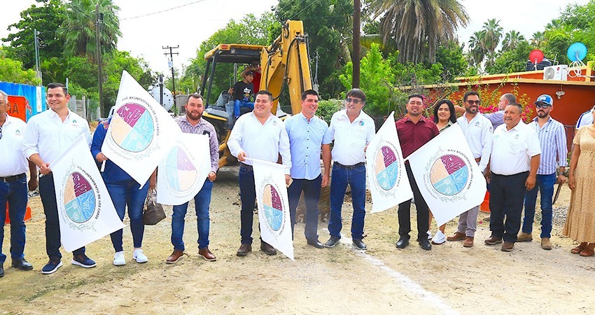 Encabeza Leggs Castro trabajos de eliminación del cárcamo de rebombeo en Miraflores