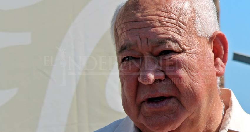 Pide gobernador a transportistas que se acerquen al Ayuntamiento para entablar diálogos