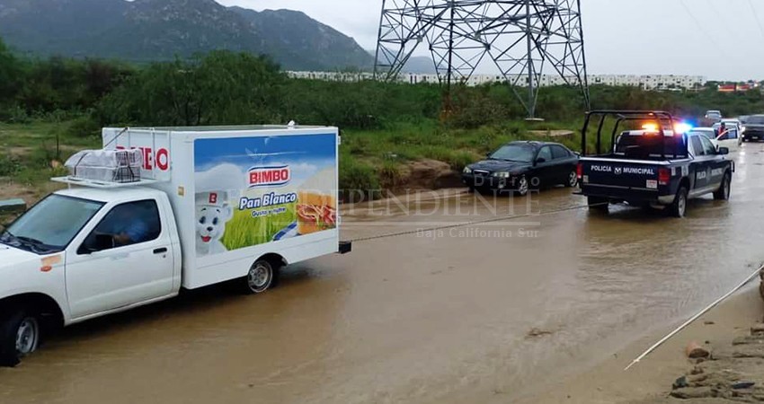 Fuertes lluvias en Los Cabos impacta nuevamente en sus vialidades