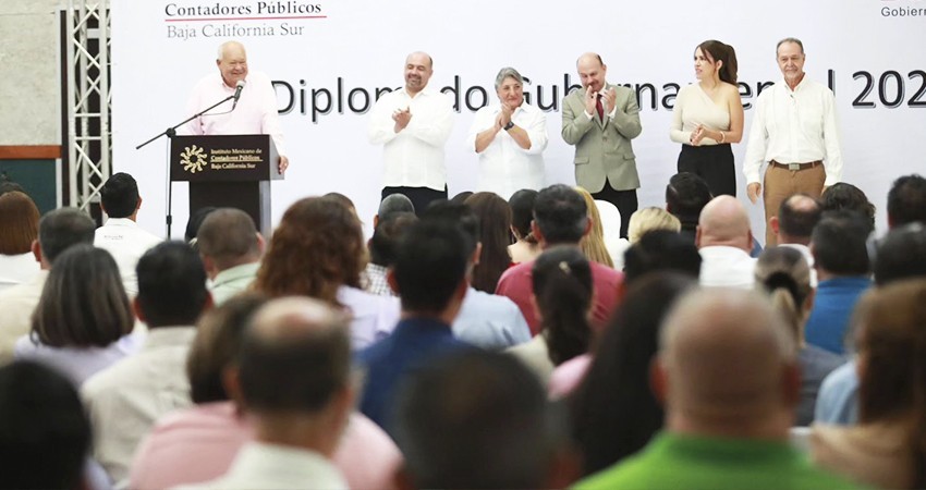 Inaugura gobernador Castro Cosío diplomado de contabilidad gubernamental