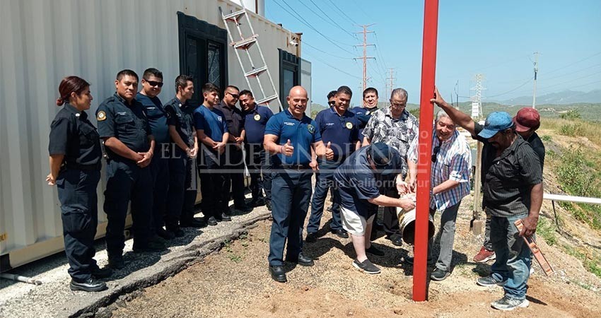 Con inversión de 350 mil pesos construyen Campo de Entrenamiento de Bomberos CSL