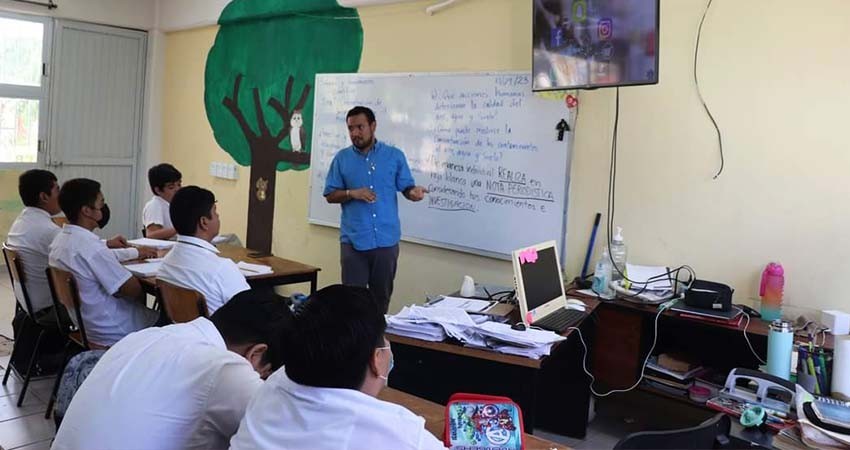 Imparten pláticas para prevenir la violencia dentro y fuera de las instituciones educativas de Los Cabos