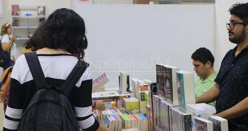 Este martes inicia la Feria Universitaria del Libro 2023 en la UABCS