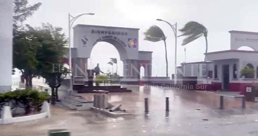 Norma impactó al sur de Todos Santos; el huracán ya es categoría 1