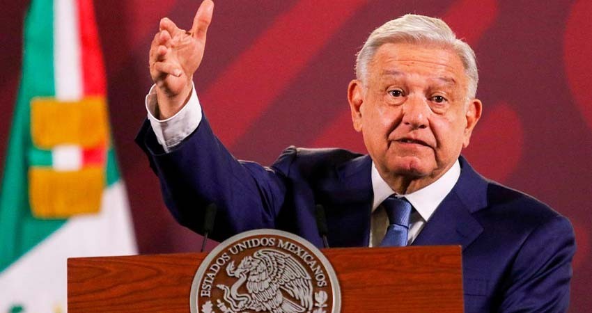 'No fueron muchos trabajadores, nos creyeron', refiere López Obrador tras marcha por fideicomisos