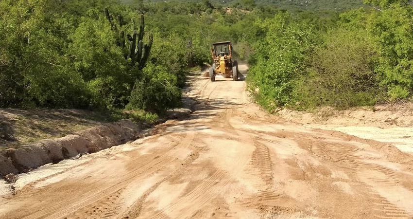 Habilitan caminos en la zona rural de San Felipe y rancherías aledañas