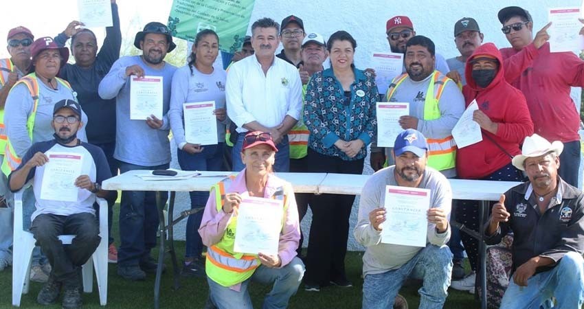 Concluye curso de Jardinería personal de parques y jardines de Servicios Públicos