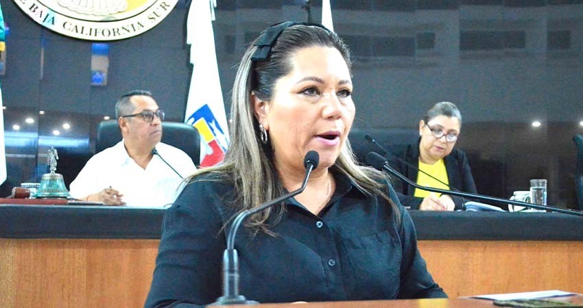 Exhorta Congreso a la CONDUSEF a buscar otros mecanismos de identificación para los adultos mayores