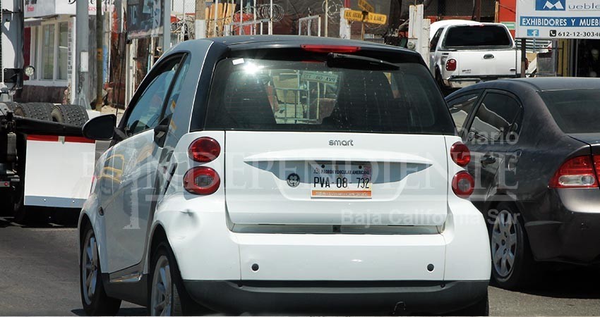 Abrirán más módulos para regularizar autos “chocolate” con letra: Olivas Parras