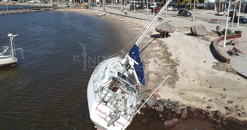 Podrían dar uso educativo a veleros y yates varados o encallados en la Bahía de La Paz