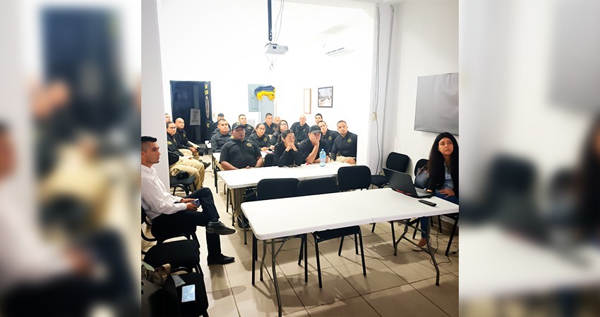 Capacitan a nuevos elementos de la Agencia Estatal de Investigación Criminal en responsabilidades administrativas