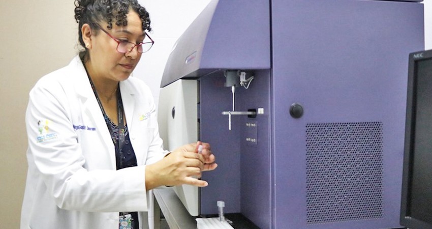 Recibe Hospital Salvatierra equipo médico de punta para reforzar detección y atención del cáncer infantil