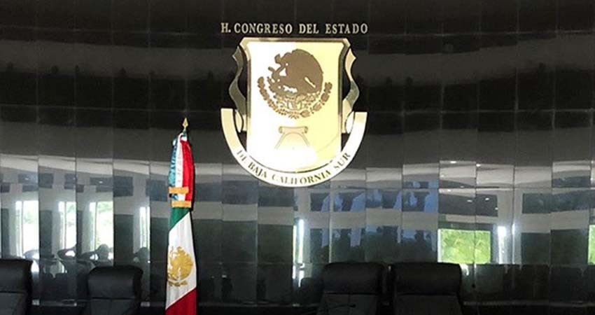 Sin denuncias contra ex legisladores por mal manejo de 17 MDP