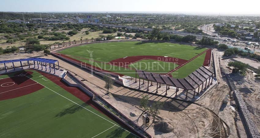 Suspenden trabajos de la obra del parque deportivo del “Piojillo”
