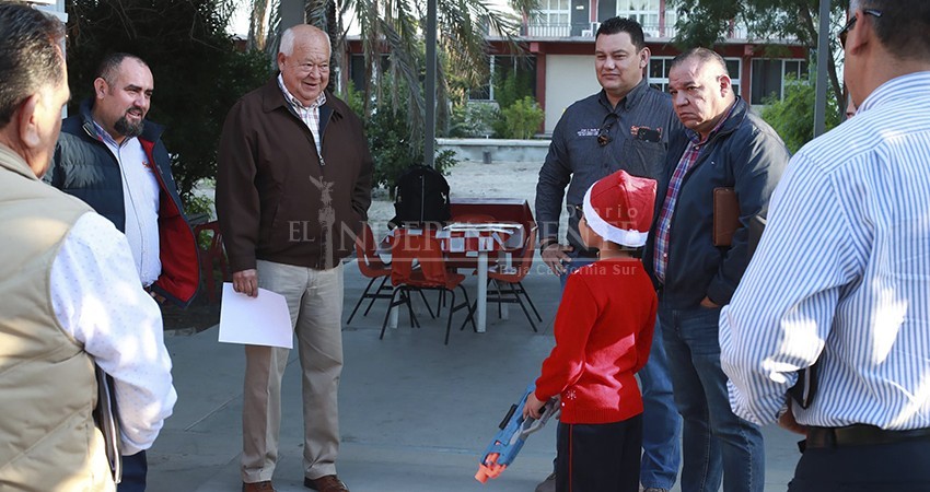 Compromete gobernador Castro Cosío fortalecer la BENU