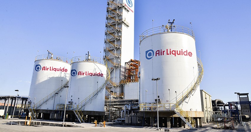 Acusa COPARMEX a AMLO de estatizar empresas privadas para luego militarizarlas