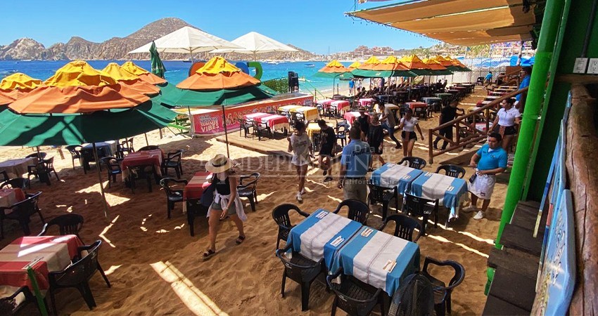 Hoteles con todo incluido afectan a otros comercios: Araoz