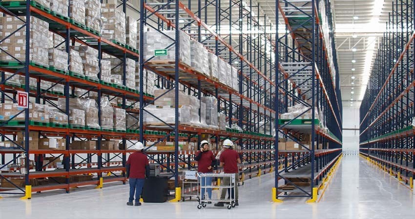 Megafarmacia entregará medicamentos a domicilio: AMLO