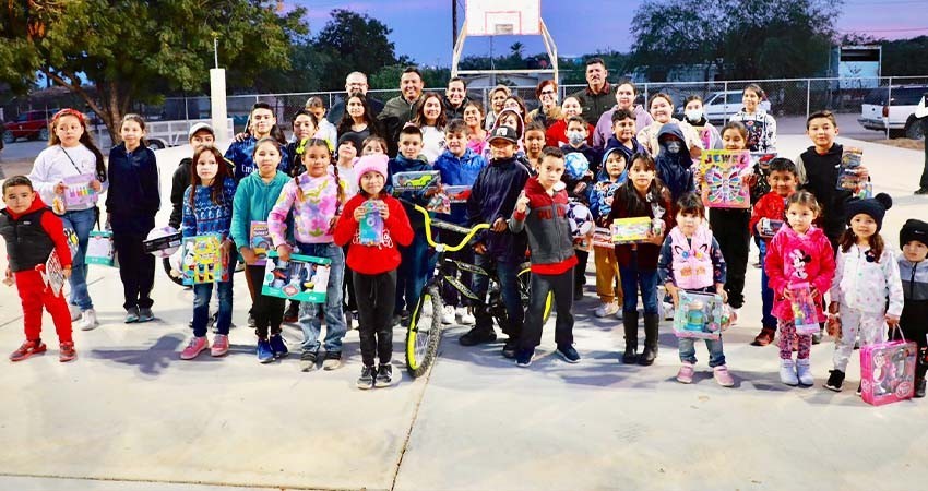 Realiza la alcaldesa gira de supervisión de obras en El Cardonal y Los Barriles