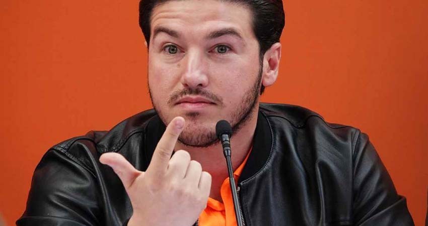 INE retira propaganda de Samuel García y le ordena ajustarse a la ley