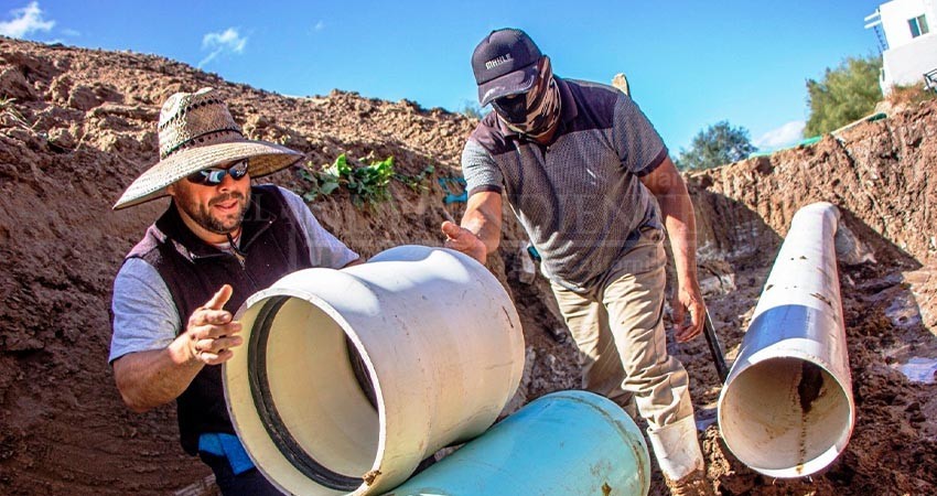 Concluye OOMSAPAS La Paz reparación de fuga en acueducto 1