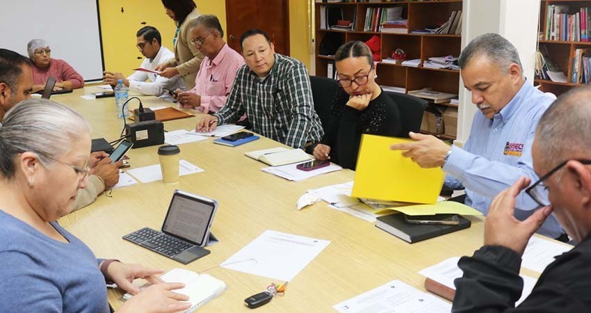 Instala SEP BCS comisión para estímulo al desempeño de docentes normalistas