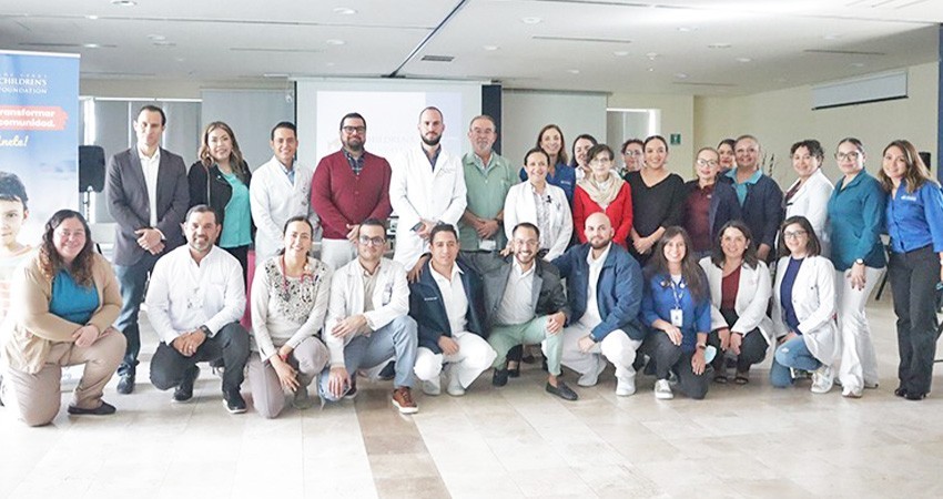 Junto con agrupaciones civiles refuerza gobierno estatal atención hospitalaria para niños vulnerables