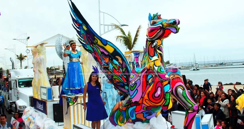 Todo listo para el desfile del Carnaval La Paz “México Fantástico”
