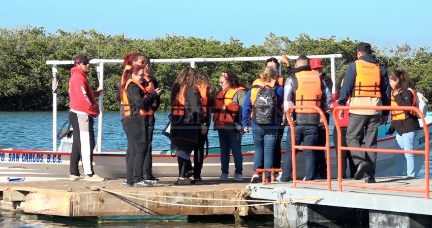 Listo el nuevo muelle turístico de Puerto Chale