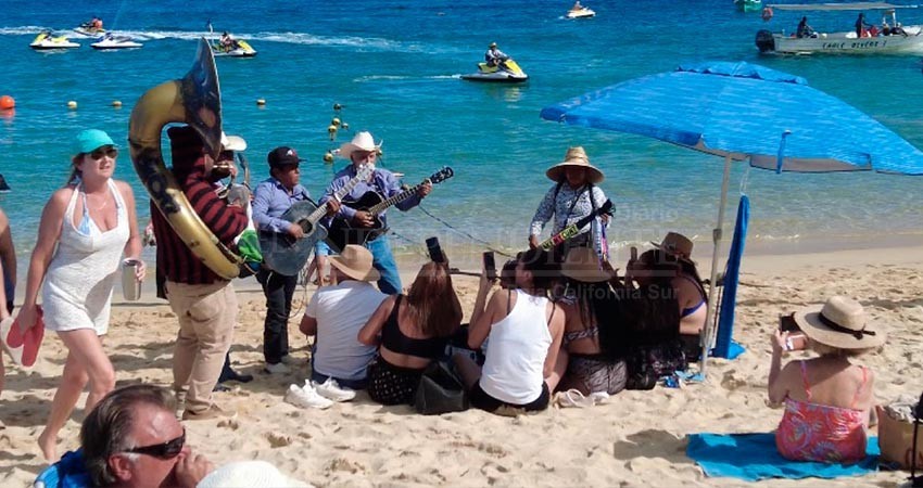 Turismo en Baja California Sur no puede crecer en la desigualdad: Sheinbaum Pardo