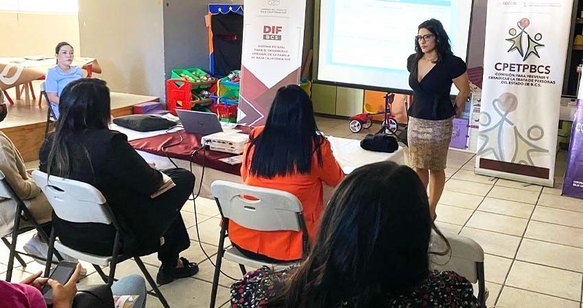 Capacitan a 41 servidoras y servidores públicos en materia de trata de personas