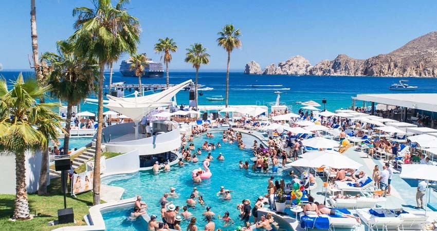 Estiman llegada de 47 mil estudiantes por Spring Break Los Cabos