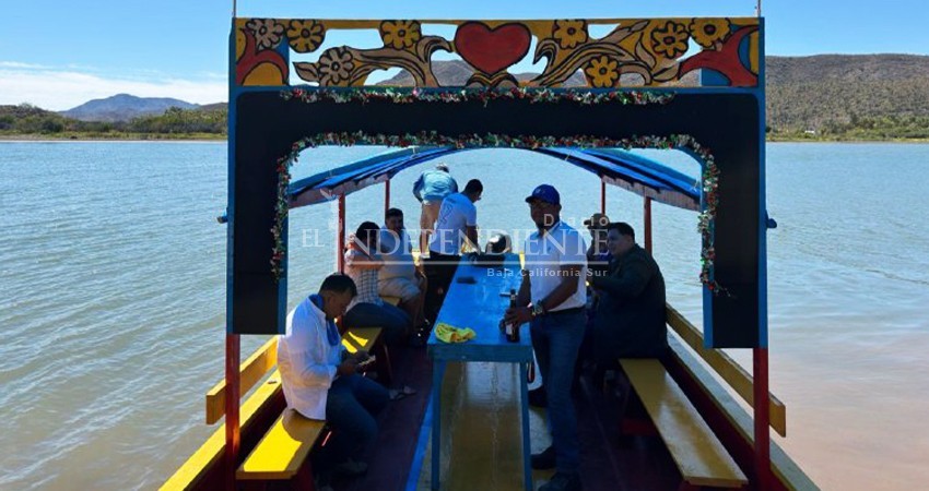 "Heroica Mulegé" y "Cochimíes BCS": las primeras trajineras en Baja California Sur