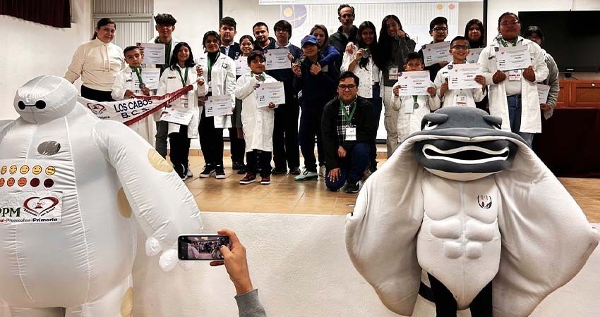 Participan jóvenes sudcalifornianos en concurso de ciencia y tecnología