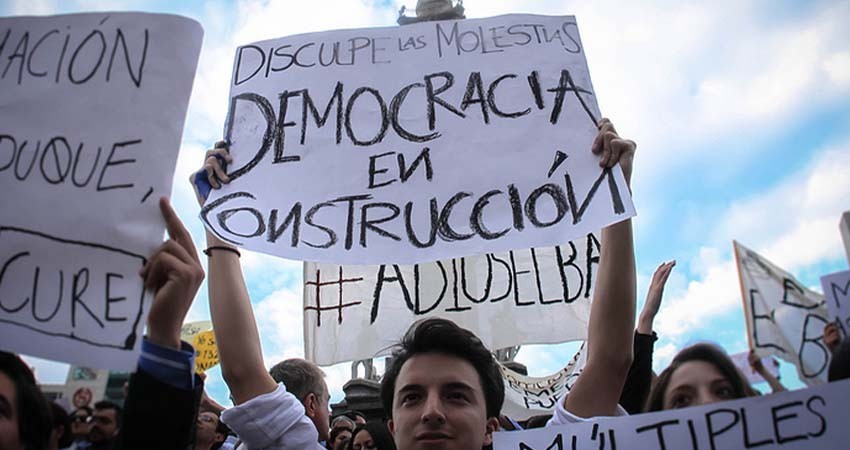 El 46% de mexicanos está insatisfecho con la democracia: encuesta