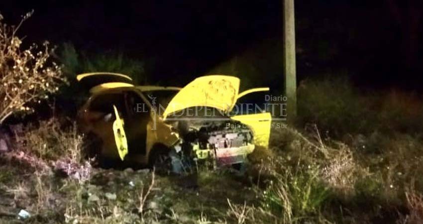 8 personas lesionadas de gravedad tras choque automovilístico en Playa El Sonorense