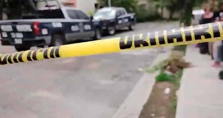 Dos personas sin vida en Loreto; Abren carpeta de investigación