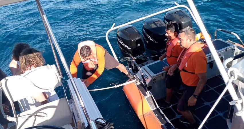 Marina realiza evacuación médica de una menor, en inmediaciones del canal de San Lorenzo