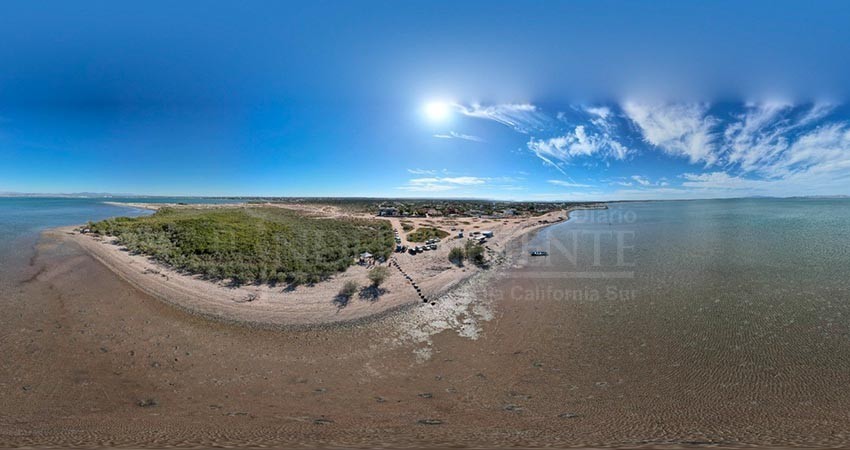 “Imaginar su futuro”: Buscan crear comunidad para proteger la playa y manglares en El Comitán
